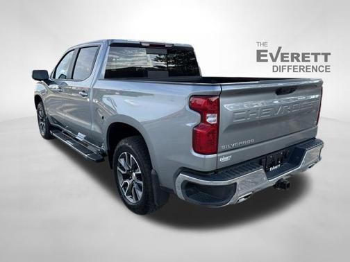 Sterling Gray Metallic 2024 Chevrolet Silverado 1500 LT