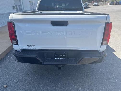 2025 Chevrolet Colorado WT
