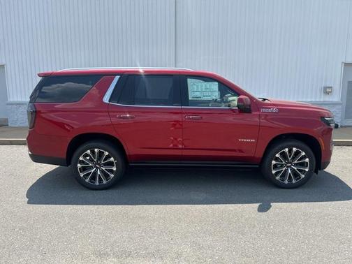 2025 Chevrolet Tahoe 4WD High Country