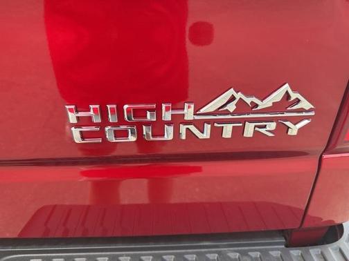 2025 Chevrolet Silverado 1500 High Country