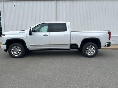 2025 Chevrolet Silverado 2500 High Country