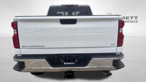 Summit White 2026 Chevrolet Silverado 2500 LT