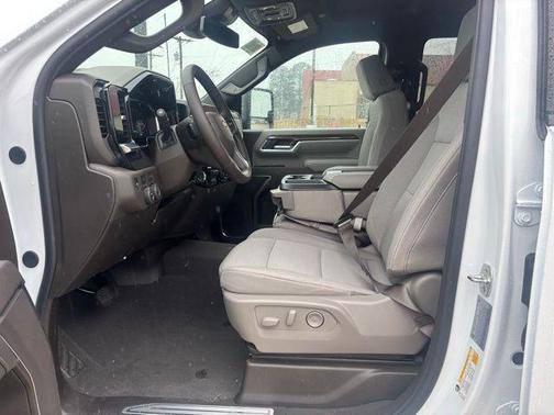 2026 Chevrolet Silverado 2500 LT