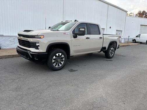 2026 Chevrolet Silverado 2500 Custom