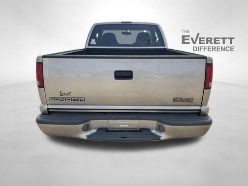 1999 GMC Sonoma SLS