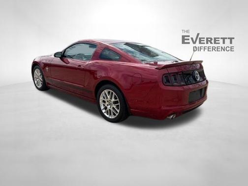 2014 Ford Mustang V6 Premium