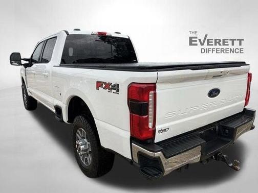 Star White Metallic Tri-Coat 2024 Ford F-350 XL