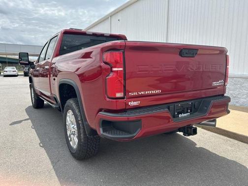 2025 Chevrolet Silverado 2500 High Country