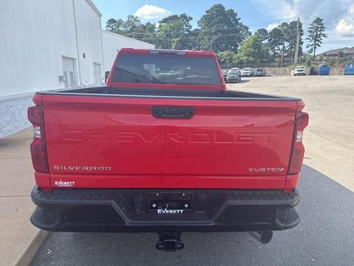 2025 Chevrolet Silverado 2500 Custom