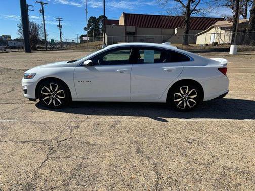 2025 Chevrolet Malibu FWD RS
