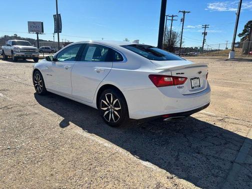 2025 Chevrolet Malibu FWD RS