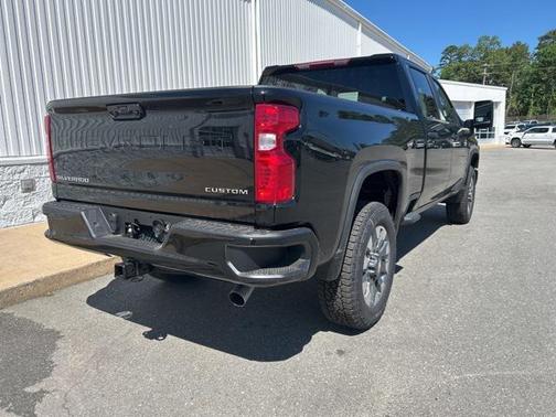 2025 Chevrolet Silverado 2500 Custom