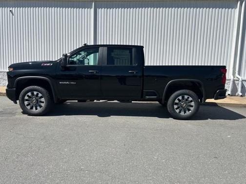 2025 Chevrolet Silverado 2500 Custom