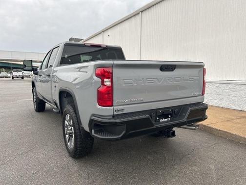 2025 Chevrolet Silverado 2500 Custom