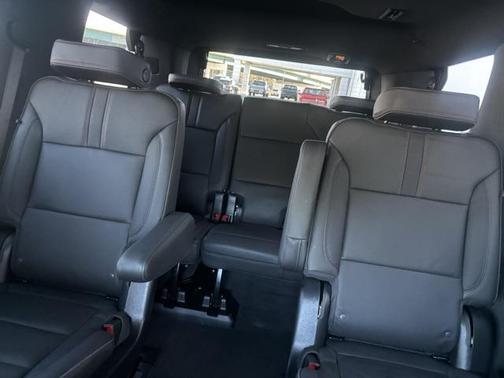 2024 Chevrolet Tahoe 4WD RST