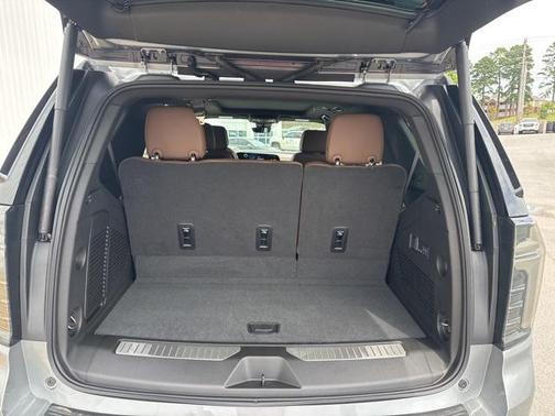 2025 Chevrolet Tahoe 4WD High Country