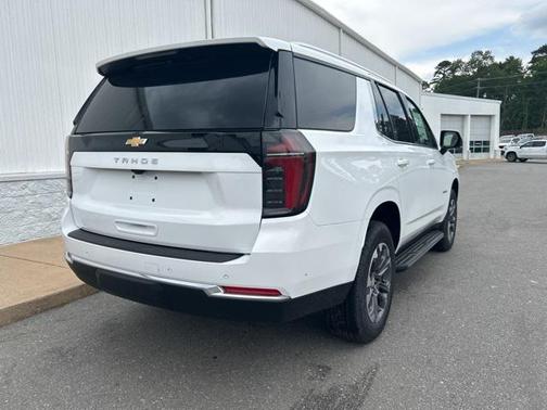 2025 Chevrolet Tahoe LS