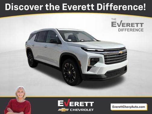 Polar White Tricoat 2026 Chevrolet Traverse LT