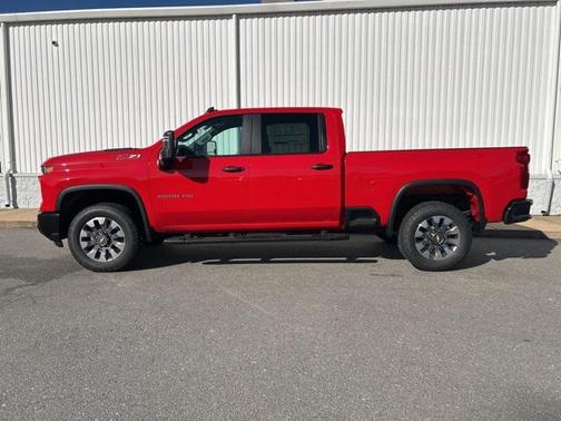 2025 Chevrolet Silverado 2500 Custom