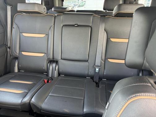 2021 GMC Yukon 4WD AT4