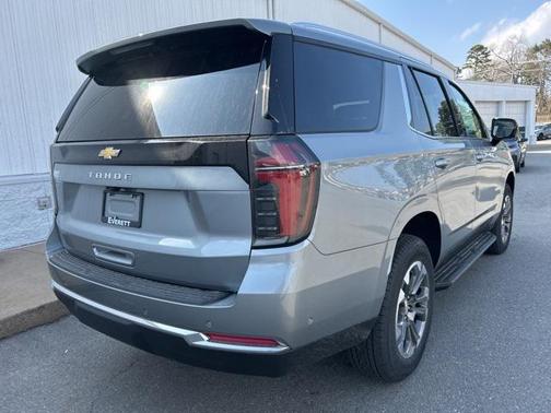 2025 Chevrolet Tahoe LS