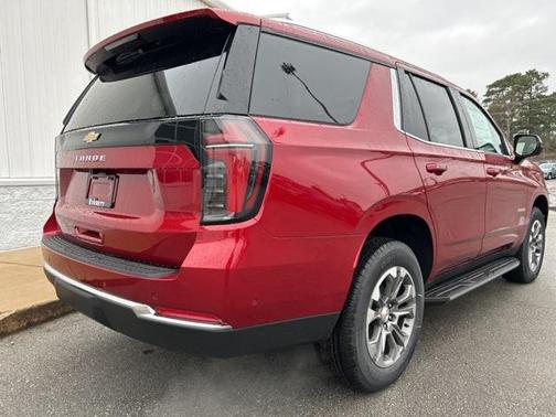 2025 Chevrolet Tahoe LS