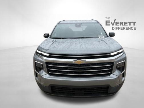 Sterling Gray Metallic 2026 Chevrolet Traverse LT