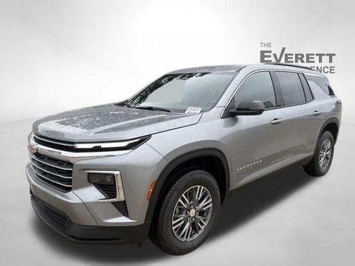 Sterling Gray Metallic 2026 Chevrolet Traverse LT