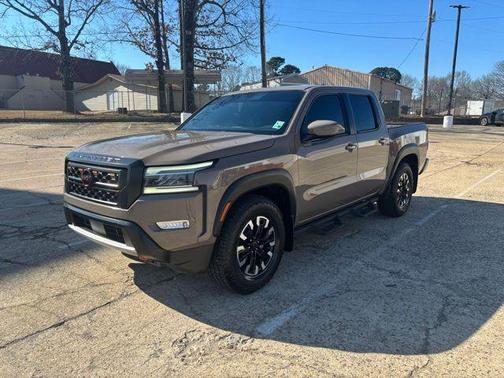 2023 Nissan Frontier PRO-X