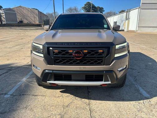 2023 Nissan Frontier PRO-X