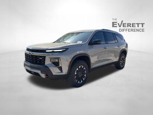 Sandstone Gray 2026 Chevrolet Traverse AWD Z71