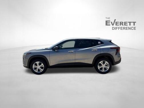 Sterling Gray Metallic 2026 Chevrolet Trax LS