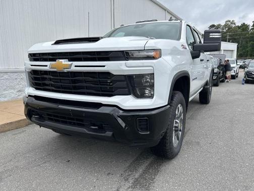 2025 Chevrolet Silverado 2500 Custom