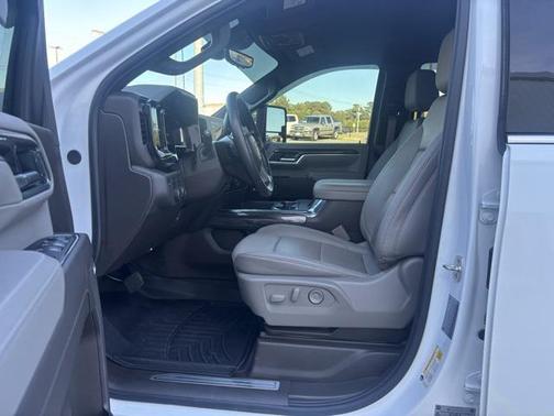 2025 Chevrolet Silverado 2500 LTZ