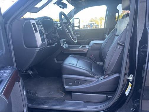 2017 GMC Sierra 2500 SLT