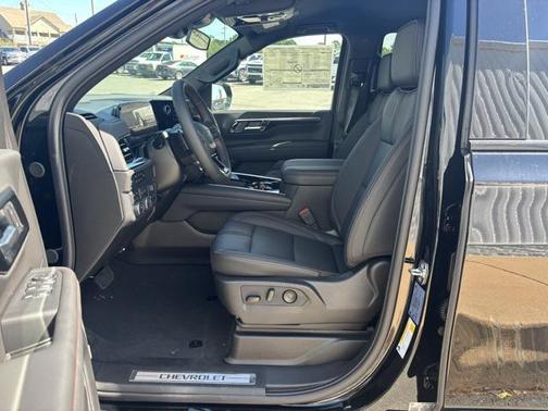2026 Chevrolet Tahoe 4WD RST