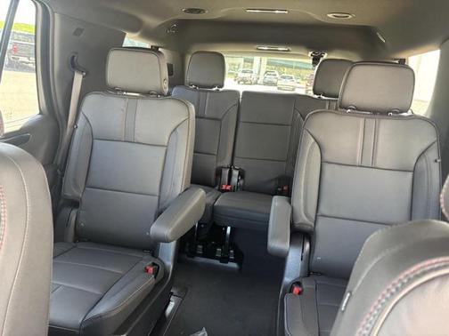 2026 Chevrolet Tahoe 4WD RST