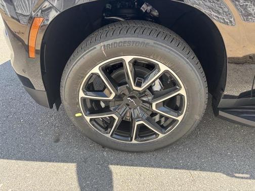 2026 Chevrolet Tahoe 4WD RST