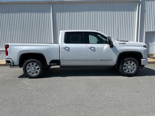 2025 Chevrolet Silverado 2500 High Country