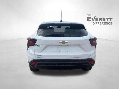 Summit White 2026 Chevrolet Trax LS