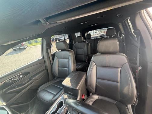 2022 Chevrolet Traverse RS