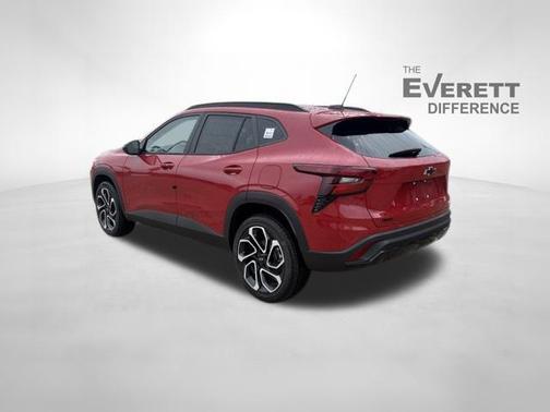 Apex Red 2026 Chevrolet Trax FWD 2RS