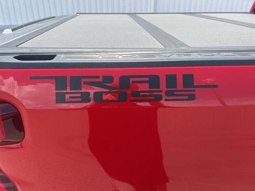 2021 Chevrolet Silverado 1500 Custom Trail Boss