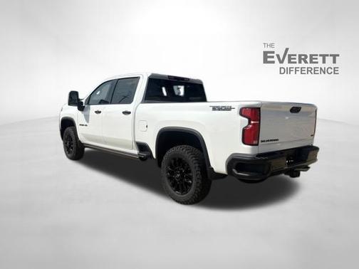 Summit White 2026 Chevrolet Silverado 2500 LTZ