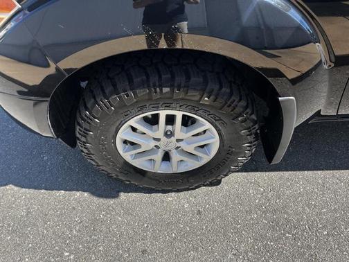2021 Nissan Frontier SV