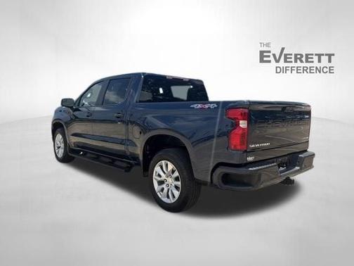 Northsky Blue Metallic 2022 Chevrolet Silverado 1500 Custom