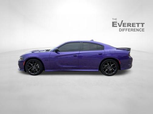 Plum Crazy Pearlcoat 2023 Dodge Charger R/T