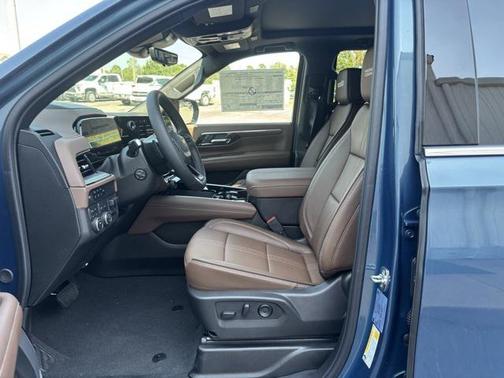2025 Chevrolet Tahoe 4WD High Country