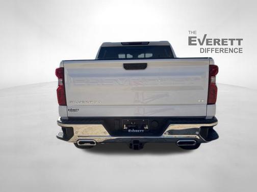 Summit White 2026 Chevrolet Silverado 1500 LT