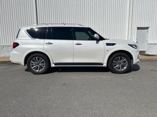 2020 INFINITI QX80 Luxe